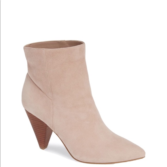 NWOB Treasure & Bond Scope Booties  9.5M - Picture 2 of 9